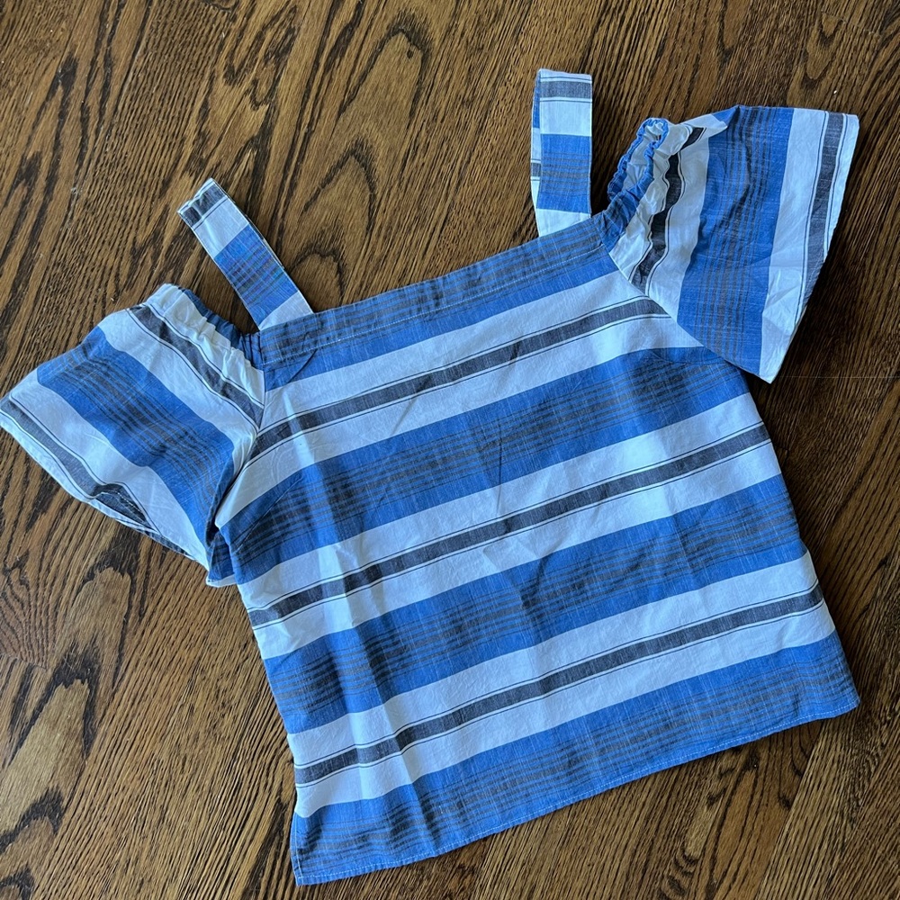 Cold Shoulder Ladies Lucky Brand Shirt Size M